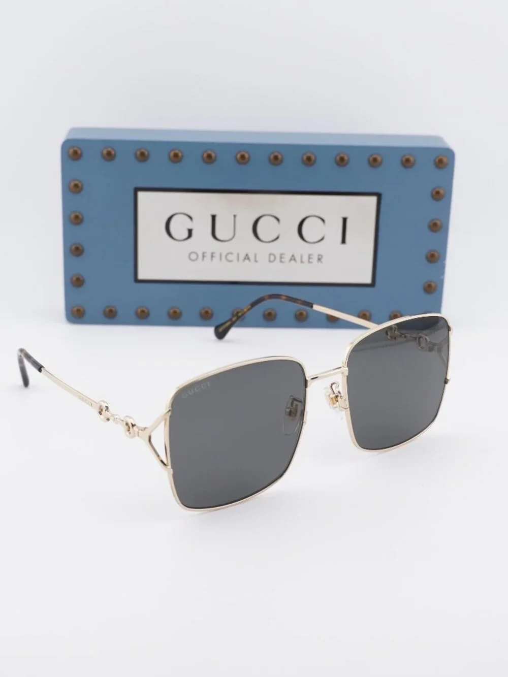 Gucci model gg1018sk